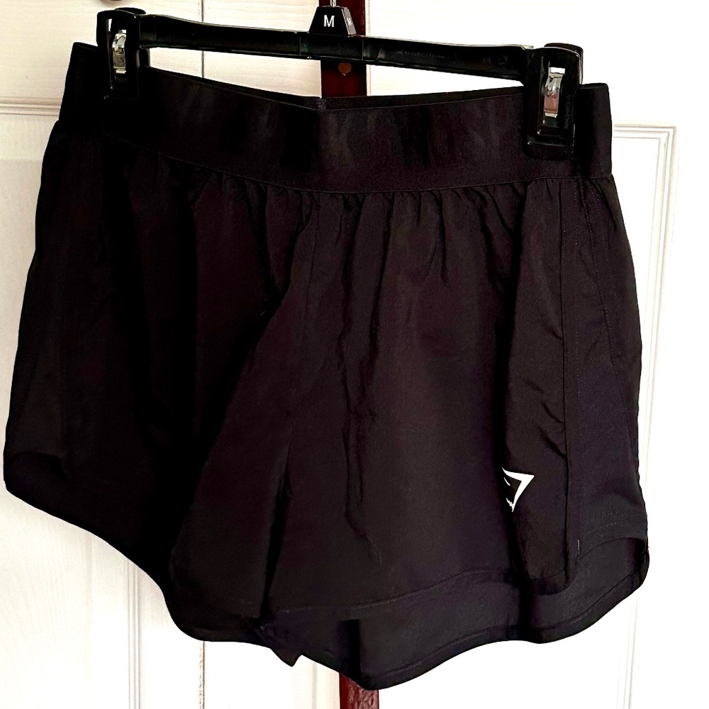 Gymshark Training Loose Fit Shorts Slim Fit